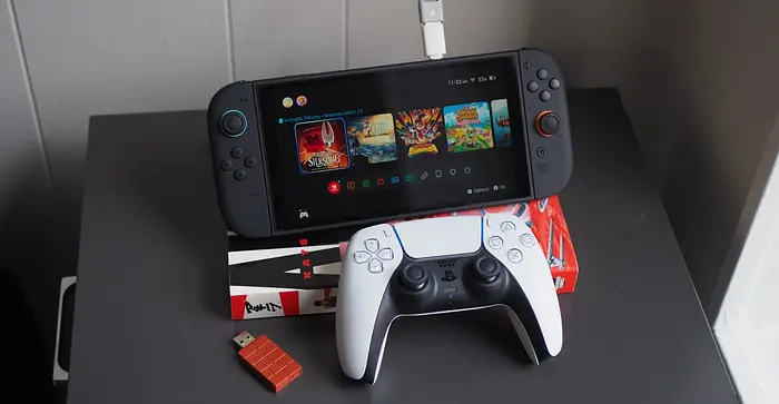 GuliKit’s Compact USB Dongle Connects PS5 Controllers to Switch!