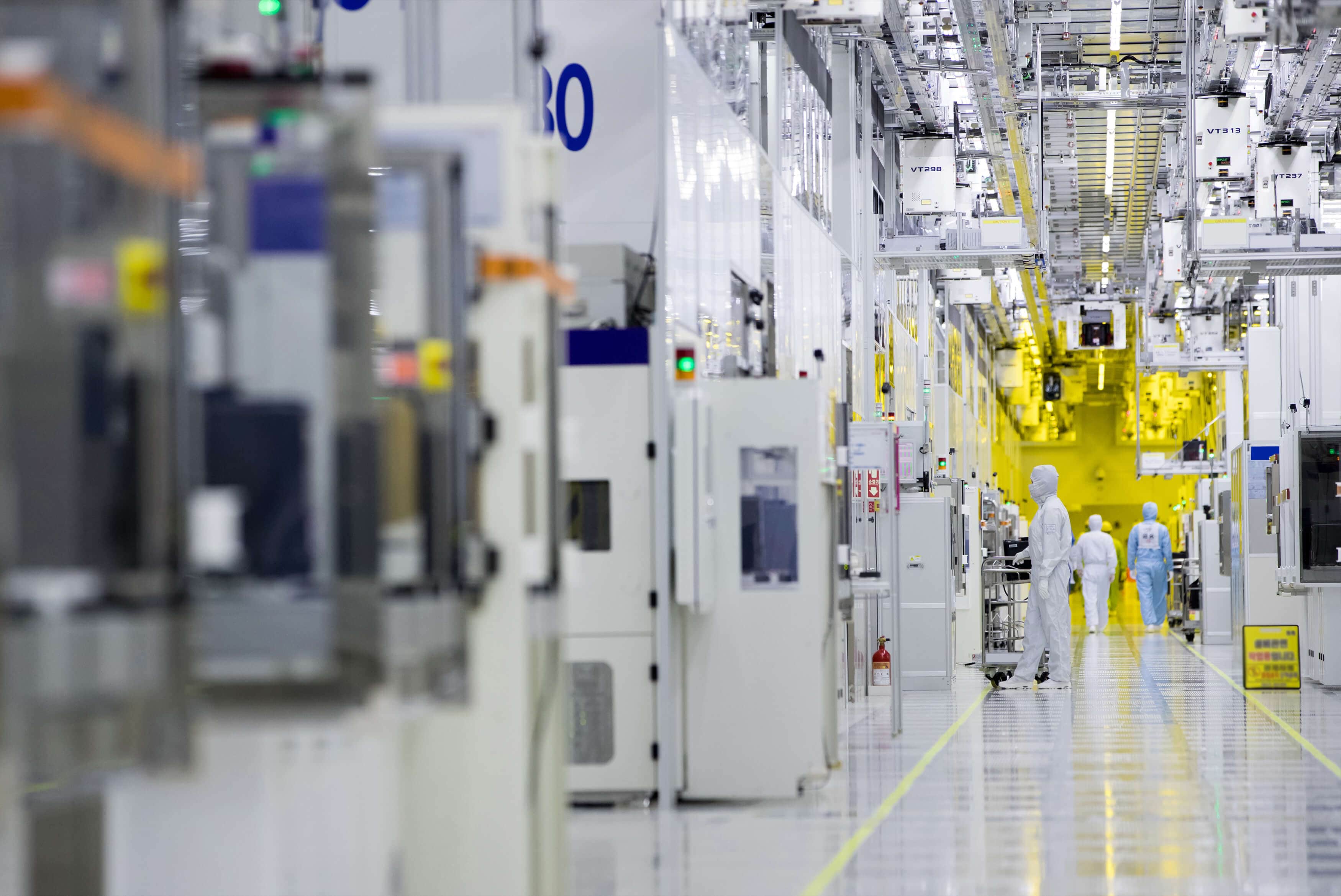 Samsung Revolutionizes Chip Design with New AI Chiplet Platform!
