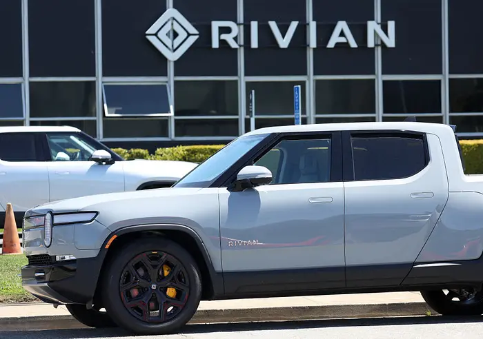 Rivian Electrifies Car Access with Full Apple Wallet Support!