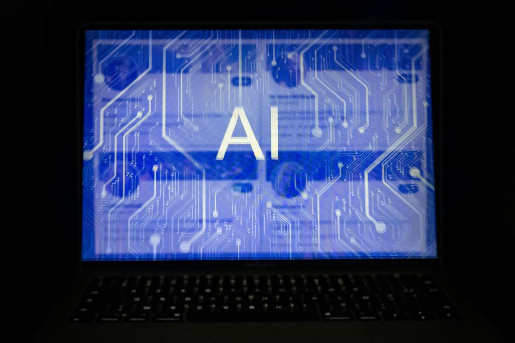 Yahoo Japan Mandates Generative AI for All Employees to Boost Productivity!