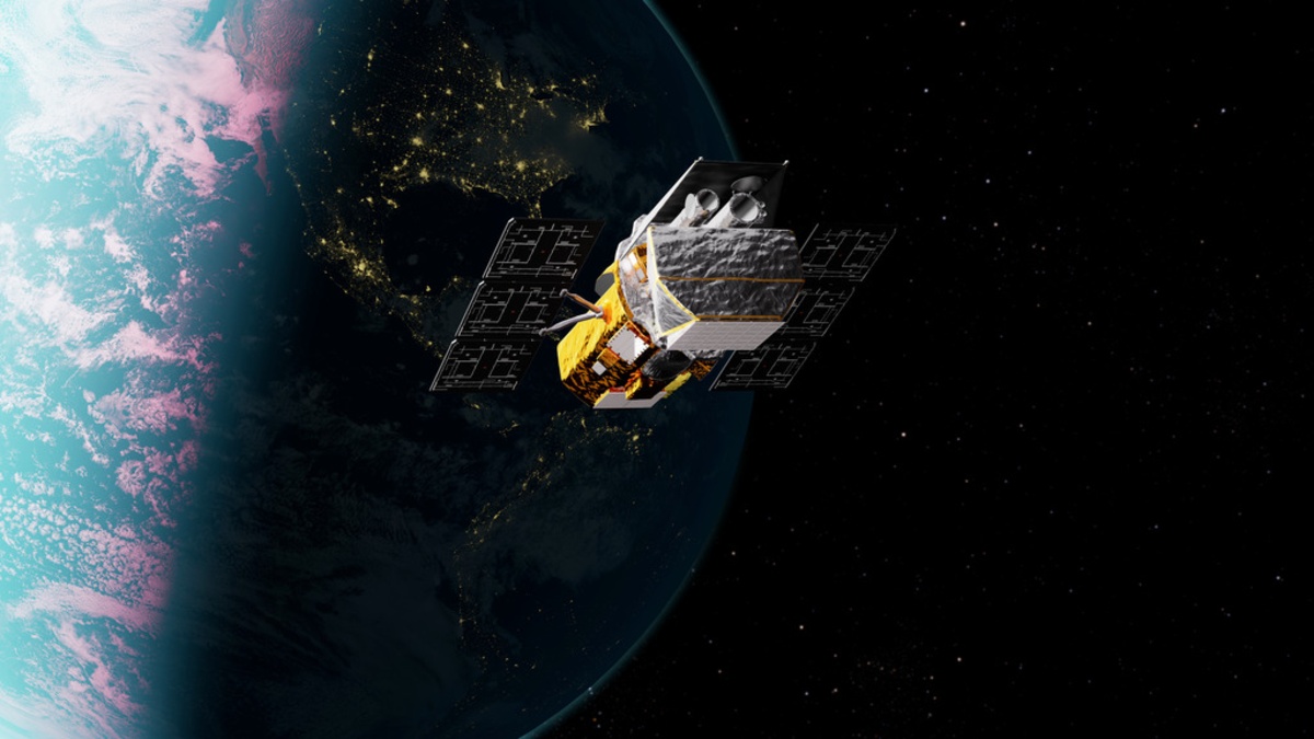 NASA-Backed Companies Pursue Revolutionary Debris Removal in Low Earth Orbit