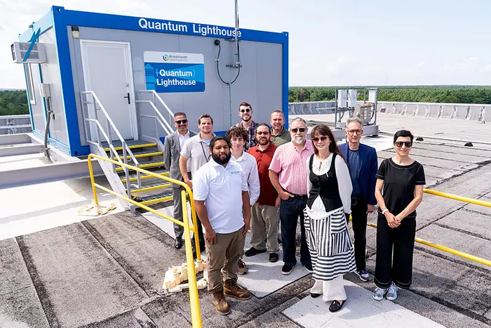 Groundbreaking Free-Space Quantum Link Transmits Entangled Photons 13 Miles!