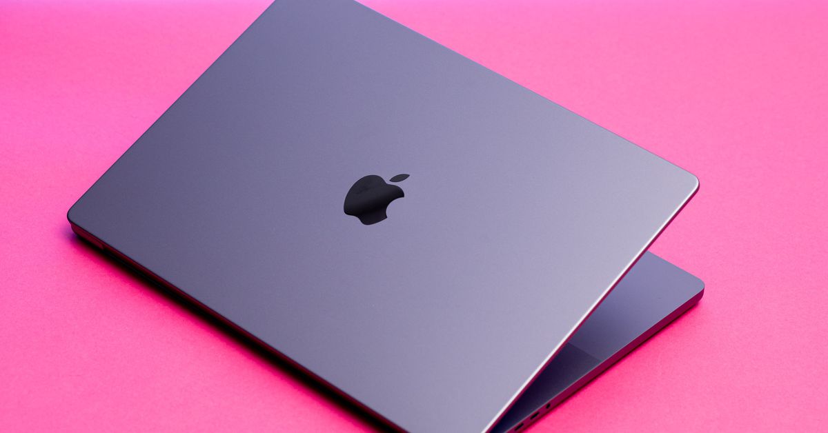 Apple's Custom Modems Set to Bring 5G to Macs and Vision Pro by 2026!
