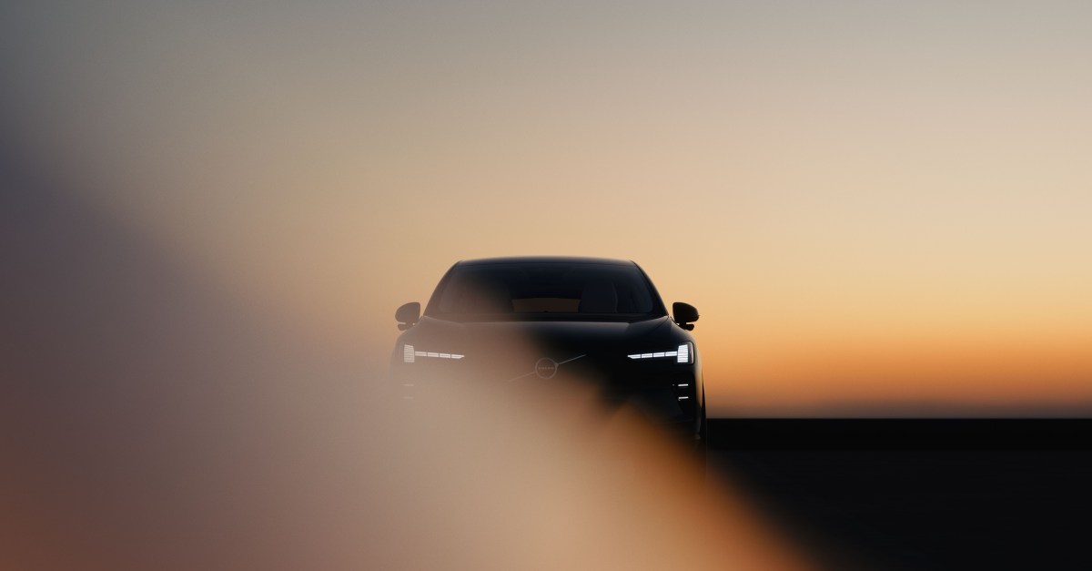 Volvo Unveils EX60: 400-Mile Range and Fast Charging Ahead of Debut