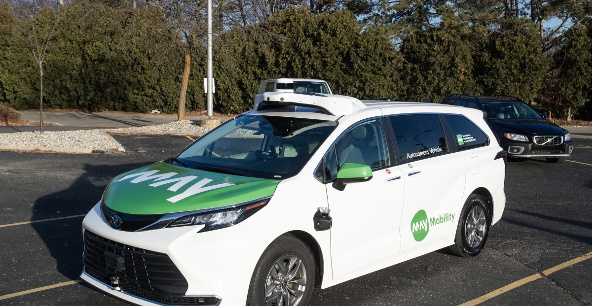 Uber Teams Up with May Mobility for Major Robotaxi Rollout!