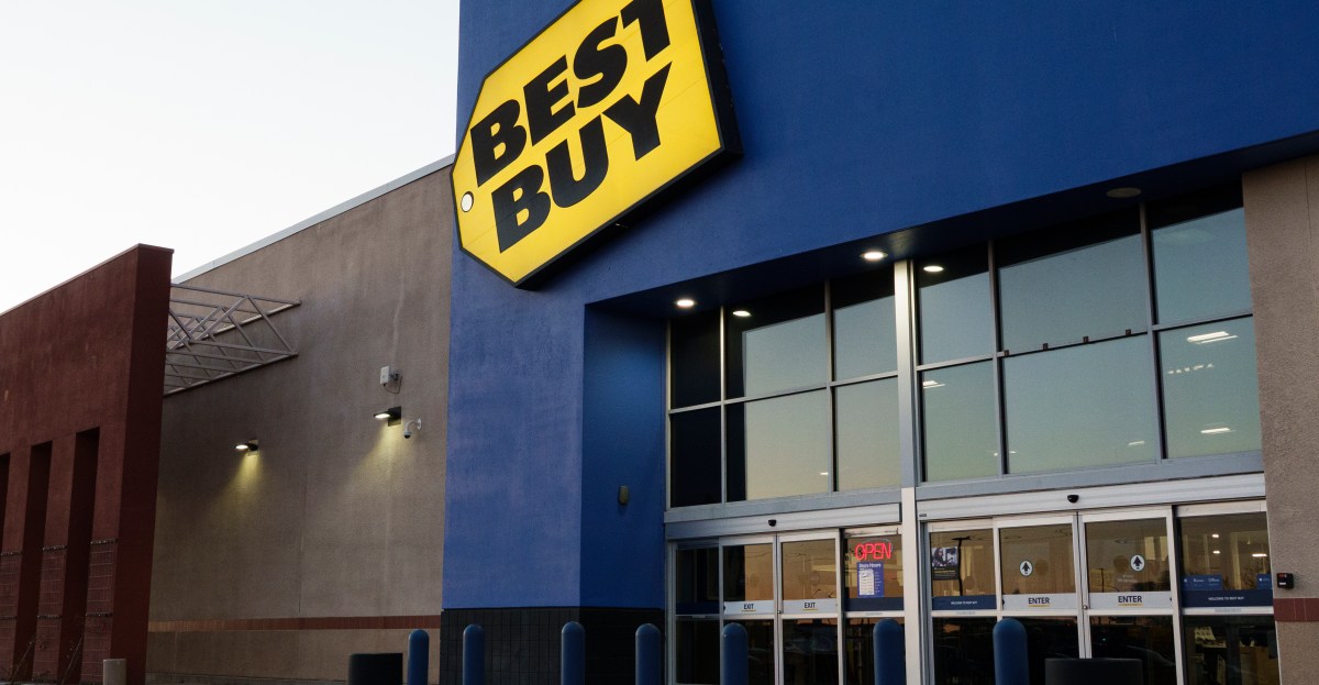 Uber Eats Teams Up with Best Buy for On-Demand Tech Deliveries!