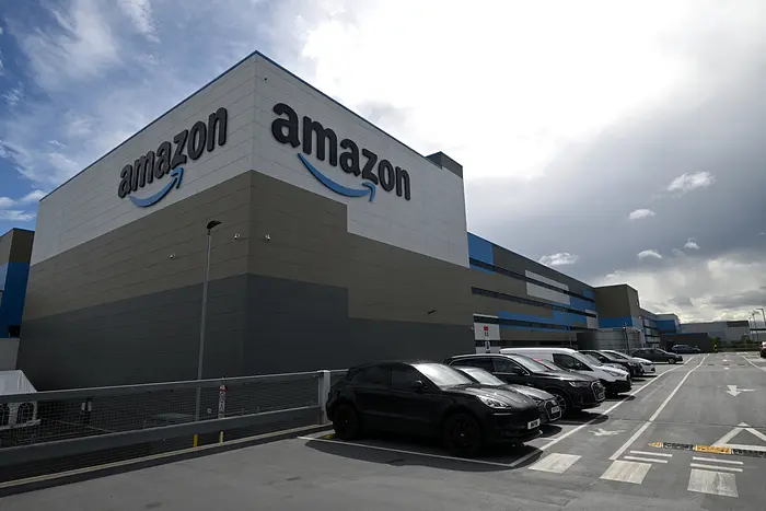 Amazon and Corning Strike Game-Changing Fiber Optic Deal!