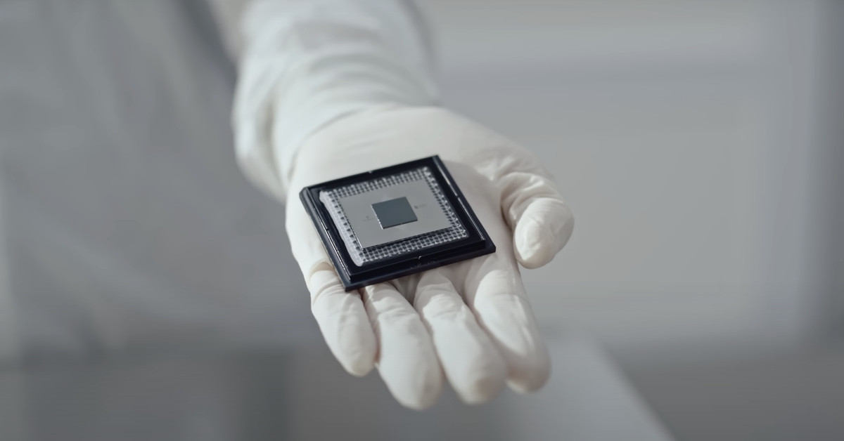Google's Willow Quantum Chip Sets New Computing Milestone