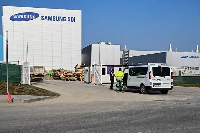 Samsung SDI Transforms Display Stake into $3.22 Billion Investment Power