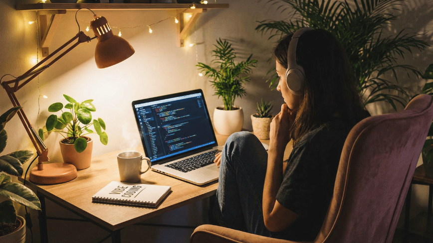 Apple's App Store Flooded as 'Vibe Coding' Surges 84%!