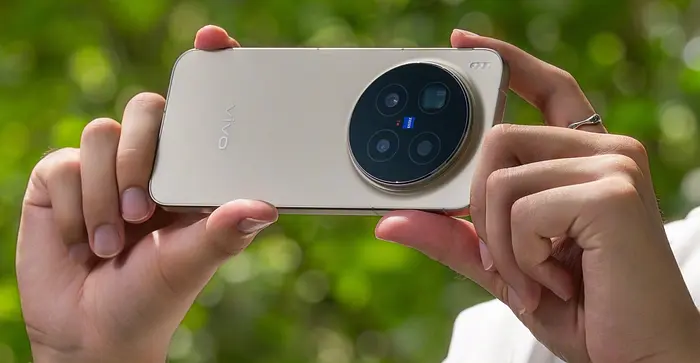 Vivo Unveils X300 Pro with Ultra-Level Camera Features!
