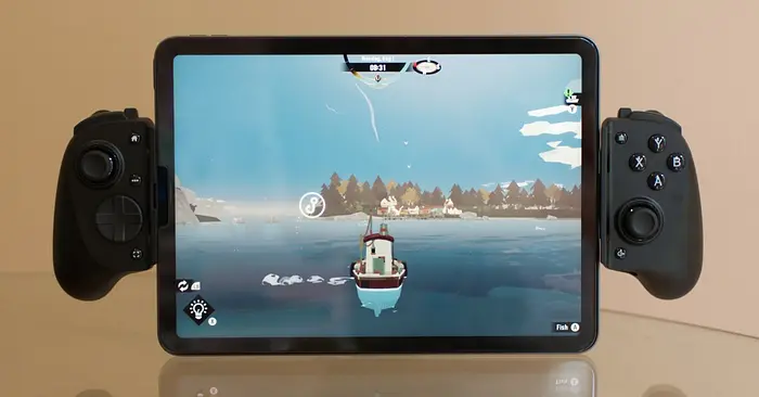 Razer Launches Kishi V3 Pro XL: The Ultimate Tablet Gaming Controller!