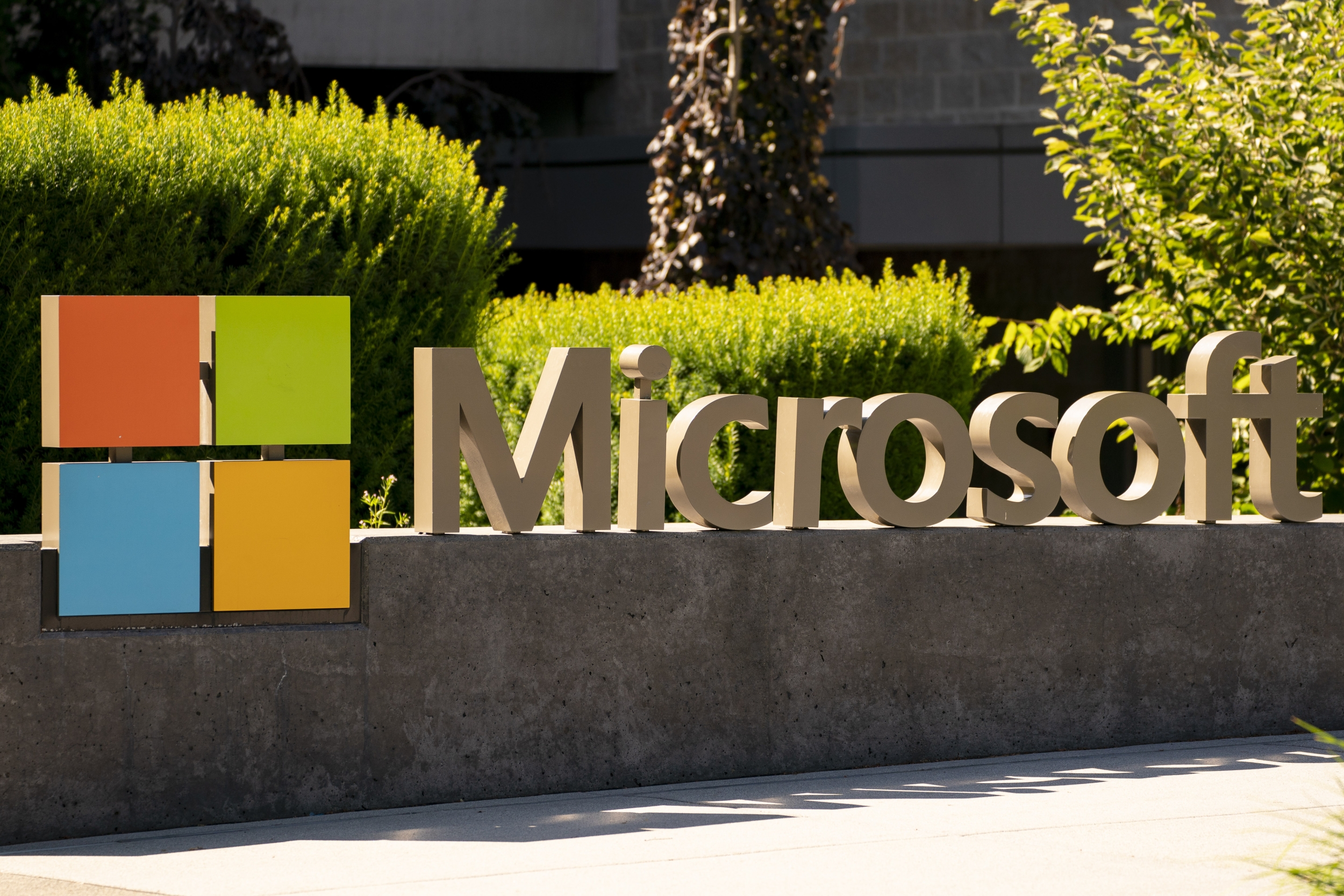 Microsoft Unveils World's Most Powerful AI Supercomputer in Wisconsin!