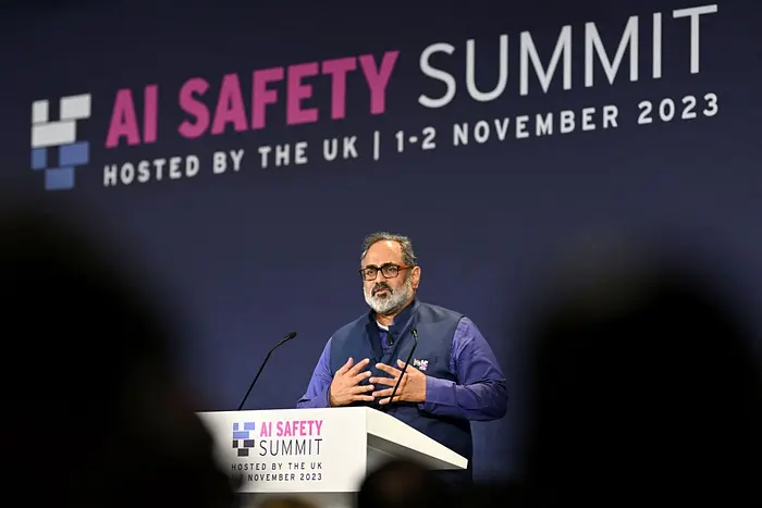  India Warns Tech Companies of Bans for Allowing Deepfake Videos to Spread