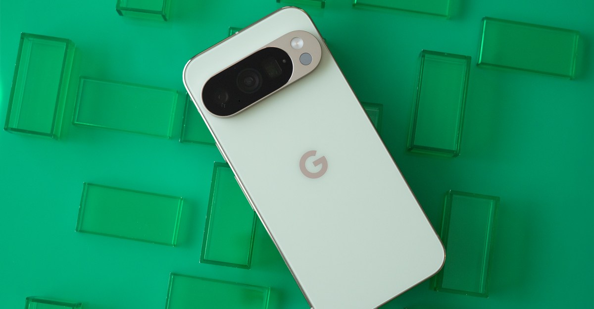 Google's Pixel Update Empowers Gemini AI with New Features!