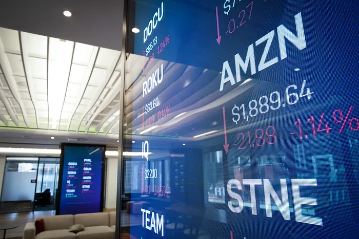 AWS Tackles AI Deployment Woes with $1 Billion Investment in Forward Deployed Engineers