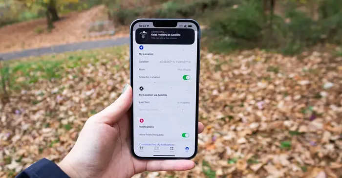 Apple Extends Free Satellite Features for iPhone 14 and 15 Users!